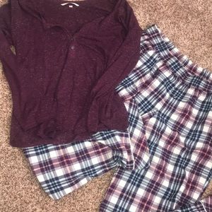 Victoria’s Secret Pajama Set Size S